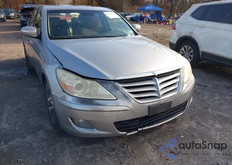 2009 Hyundai Genesis 3.8 z USA, uszkodzony, nr VIN KMHGC46E79U039511